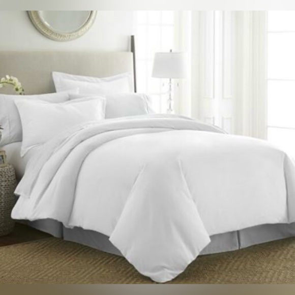 Pointhaven Other - Pointehaven 525 Thread Count Duvet Cover Set, White Queen